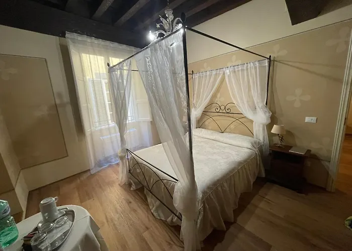 La Boheme 3* Lukka