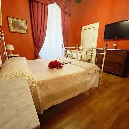 La Boheme Alojamento de Acomodação e Pequeno-almoço Lucca