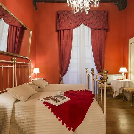 La Boheme Nocleg ze śniadaniem